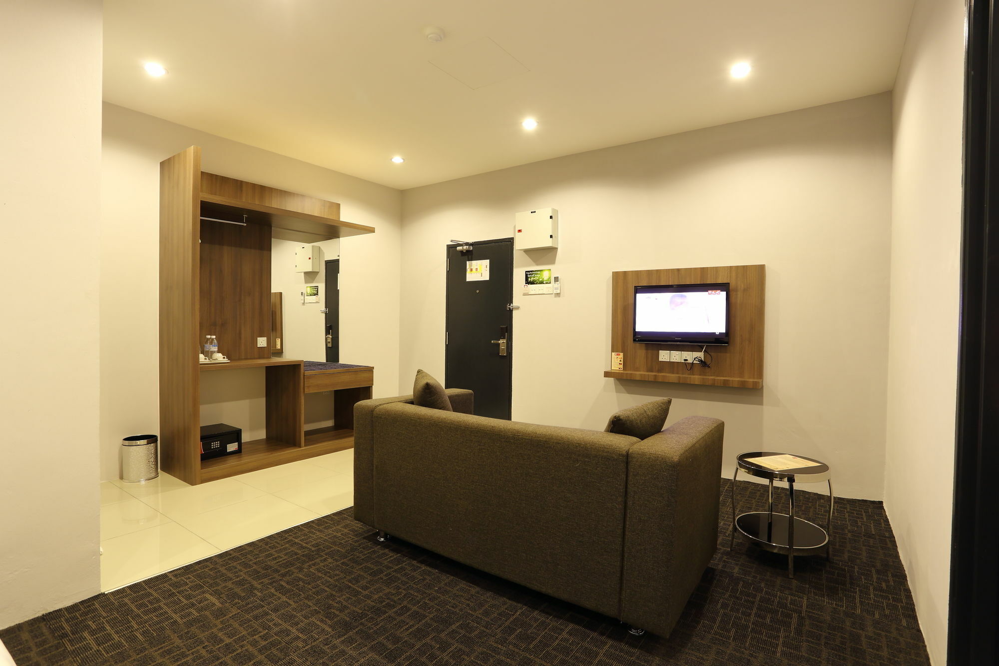 S Boutique Hotel ايبوه المظهر الخارجي الصورة